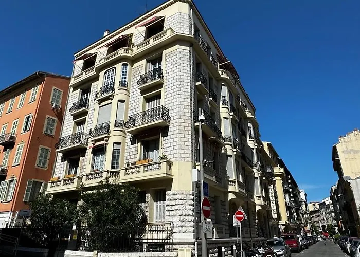 Riviera Charm * Nice